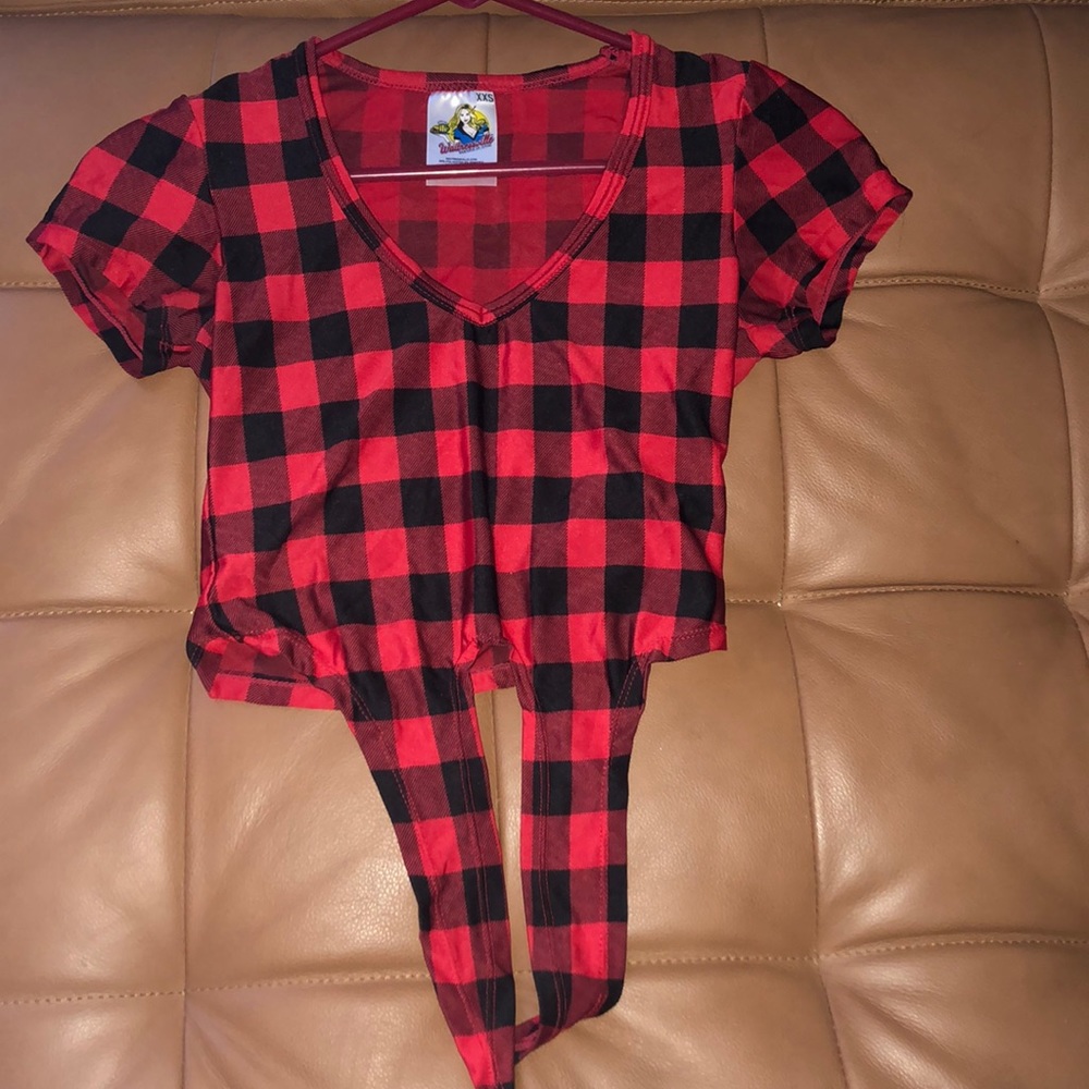Crop top